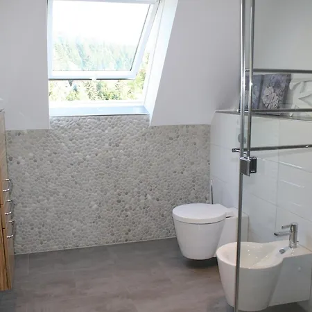 Haus Talblick بيت للعطل